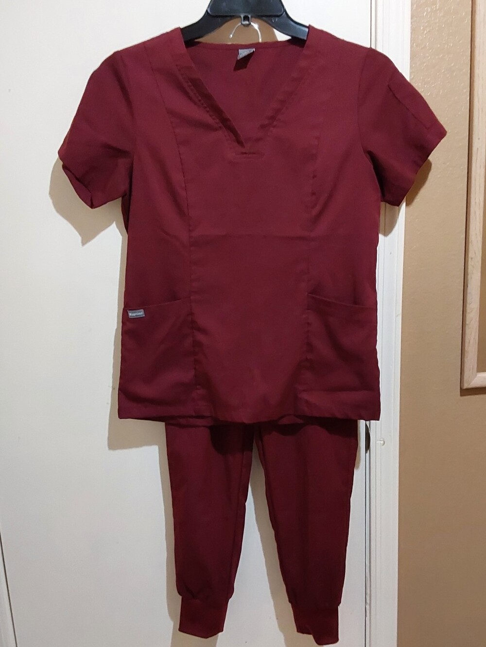🌺 Like New NiaaHinn Rust Cargo Jogger Scrub Set